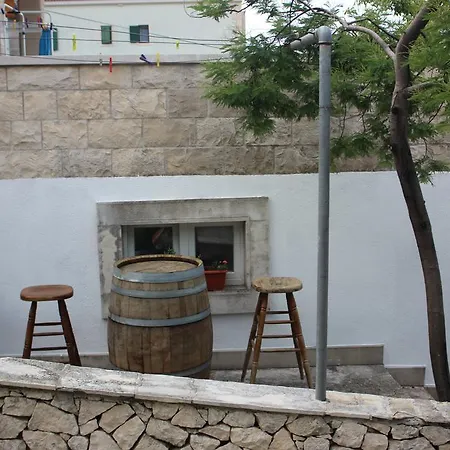Jaksic - Zile Appartement Supetar